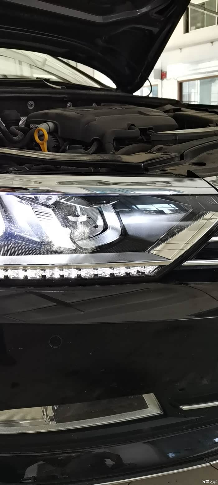 迈腾b8豪华版成功索赔大灯!