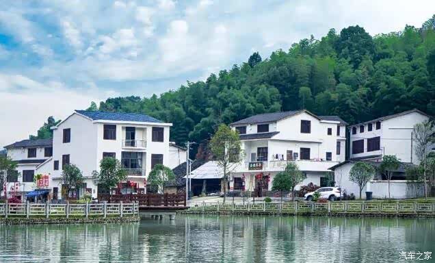 五里镇左港村善源谷这里空气清新特别适合城市里待久的朋友