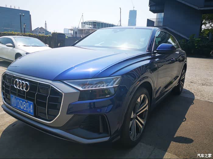 【图】一辆简单的q8,带给我们不一样的故事_奥迪q8论坛_汽车之家论坛