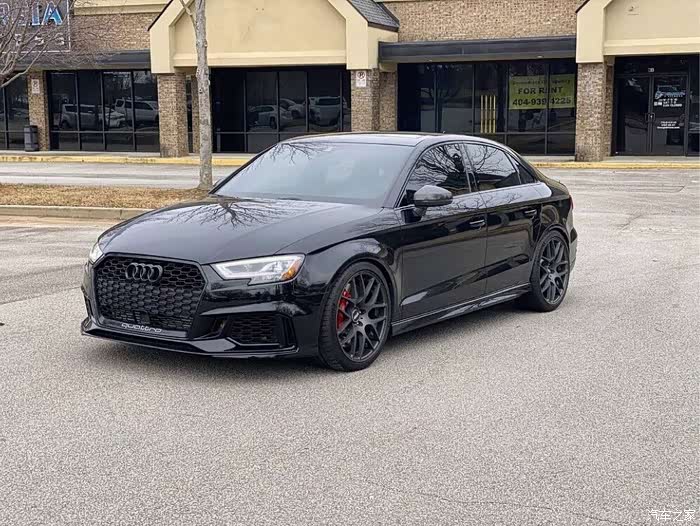 audirs3黑武士霸气侧漏