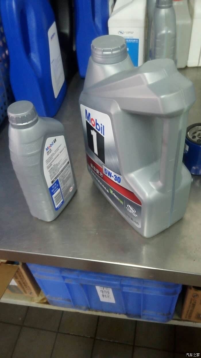 1小共5升美孚1号全合成机油,小昂的需求这是啊过加完后我看了小瓶