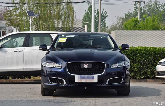 这款豪华大型轿车长5265mm非常气派破百59秒