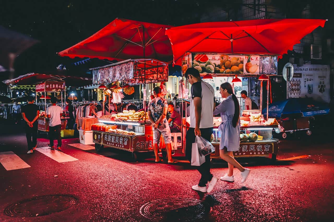 泸州白塔夜市,熟悉的夜市烟火气回来了