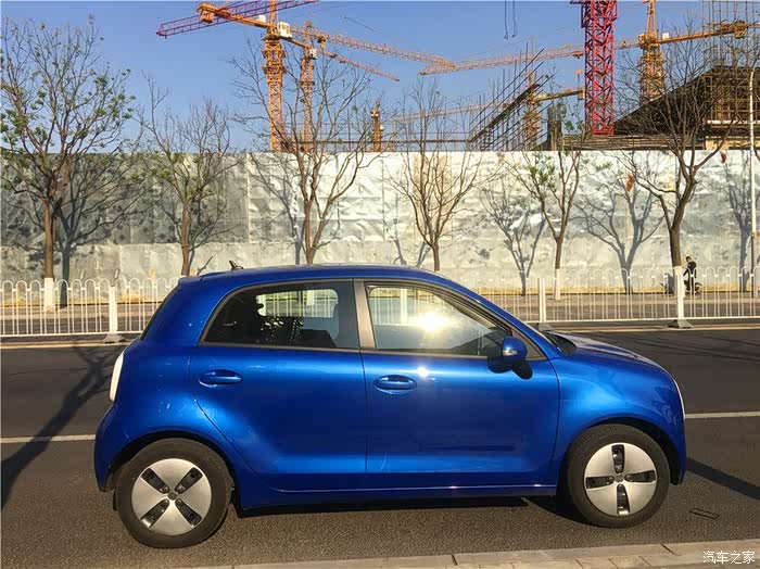 欧拉R1这么优秀全靠同行衬托