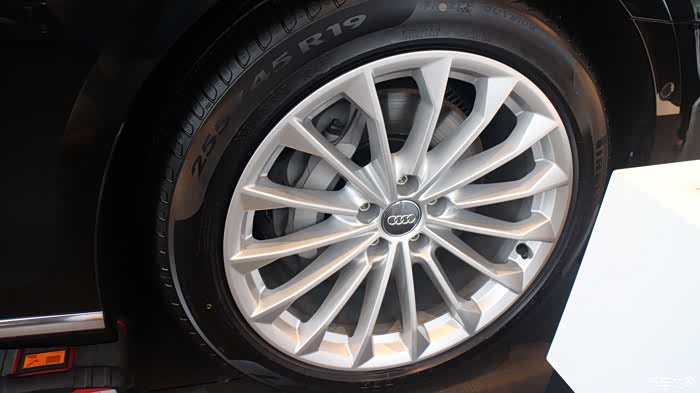 【图】来参观一下灯厂旗舰a8l_奥迪a8论坛_汽车之家论坛