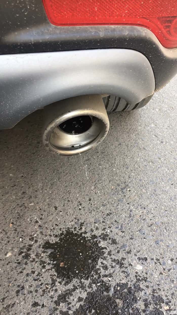 19款10月crv排气管一直排好多水