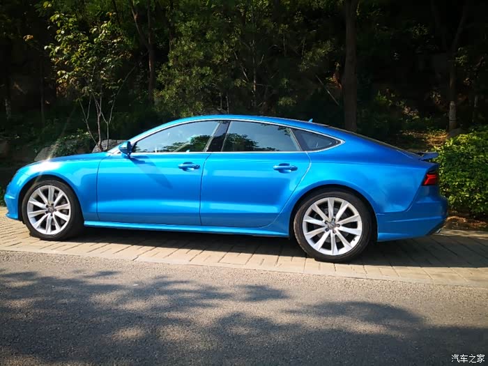 回复: 8 奥迪a7论坛 > 这个蓝色常见么,一图流.
