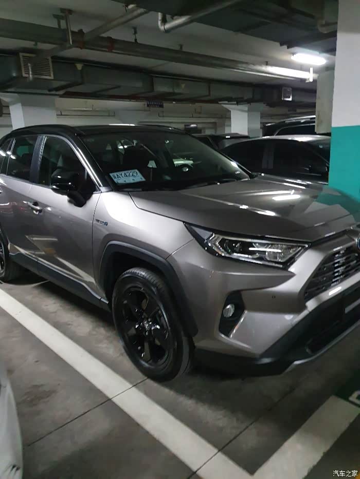 2839 | 回复: 33 rav4荣放论坛 铂青铜双擎顶配!招摇的海南磨合之旅