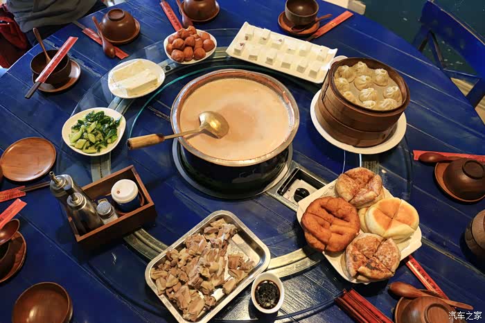 民族特色豪华早餐宴蒙餐