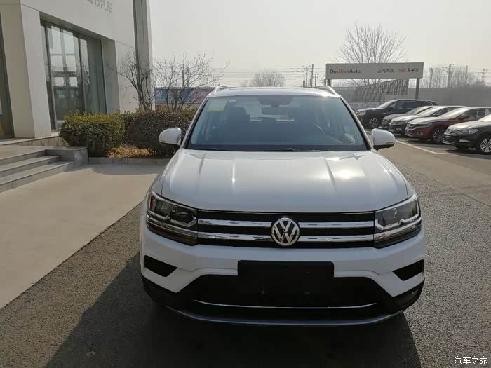 香车美女 纵横天下——白色途岳有你