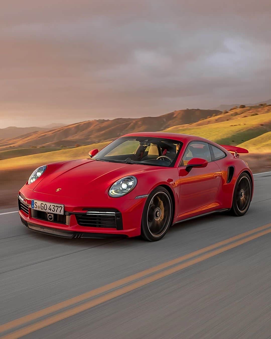 保时捷911 turbo s 敞篷 vs 硬顶