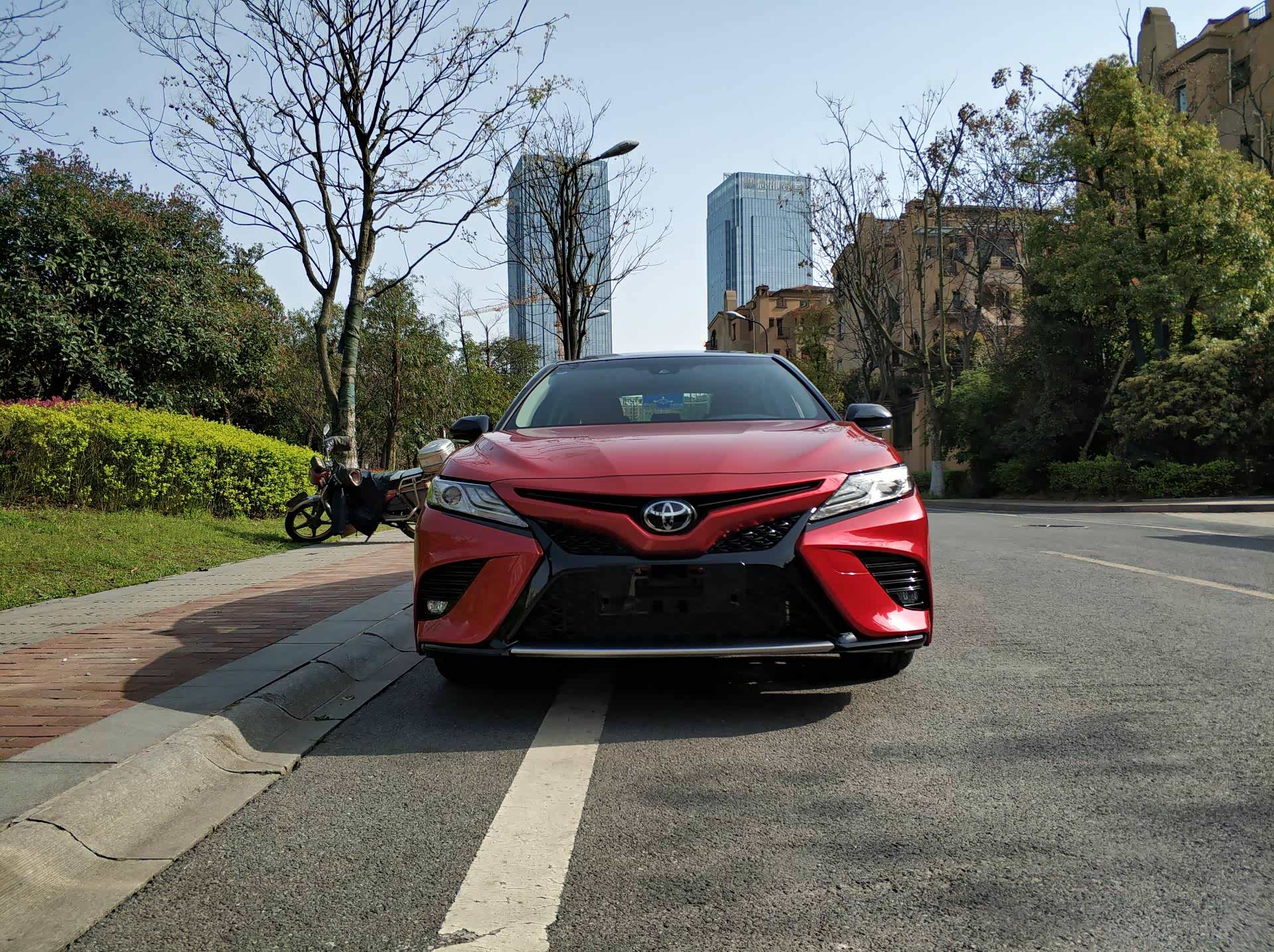 【红黑双色 红内饰】,凯美瑞运动2019就要鸿运当头!