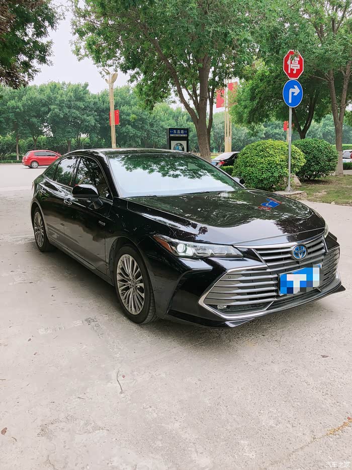 用车心得小分享—— 黑棕内饰亚洲龙