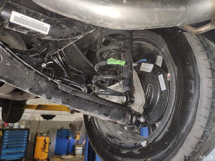 【图】看看这个前悬臂是那个的?_瑞虎8论坛_汽车之家论坛