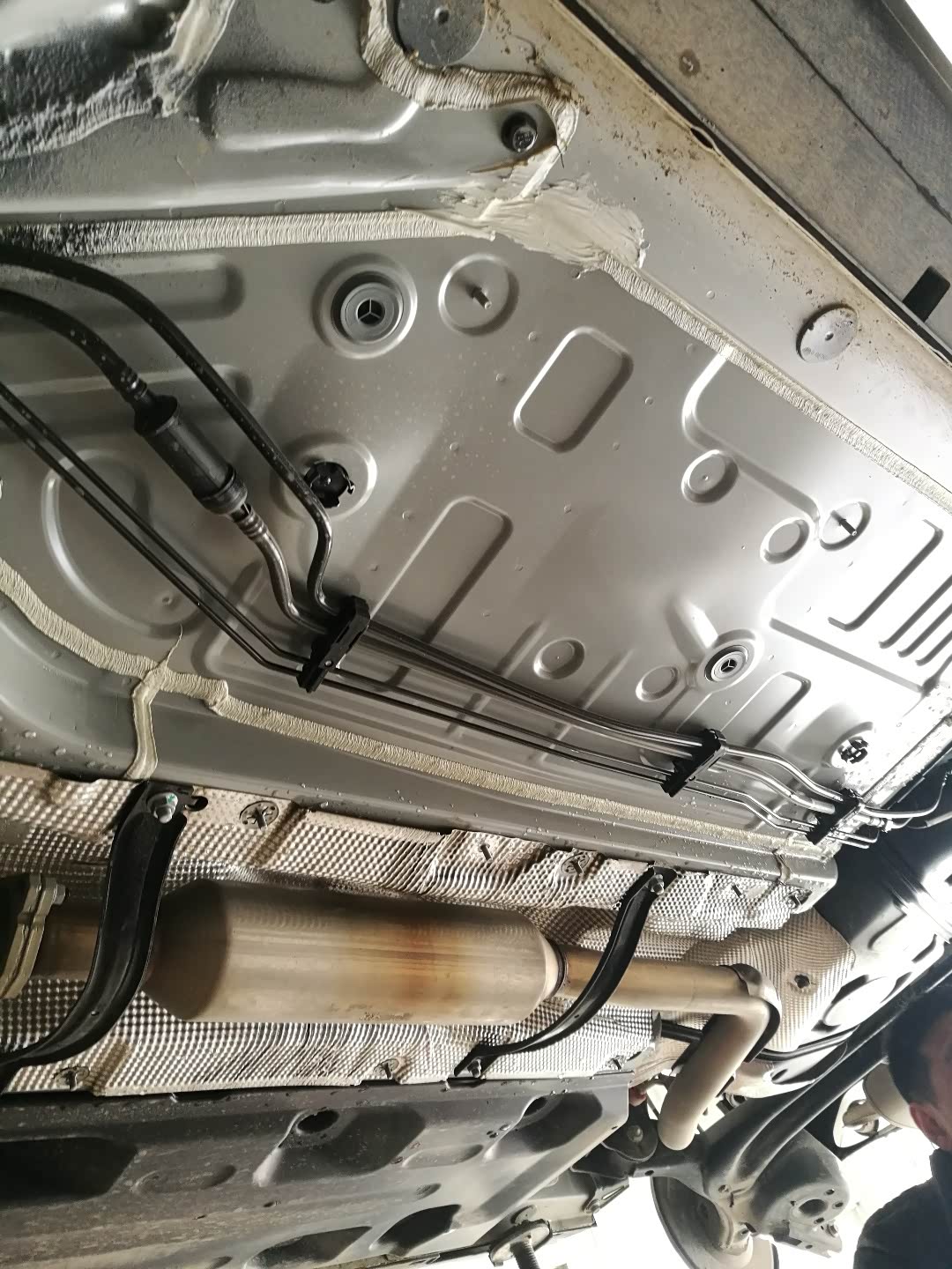 缤越改底盘装甲