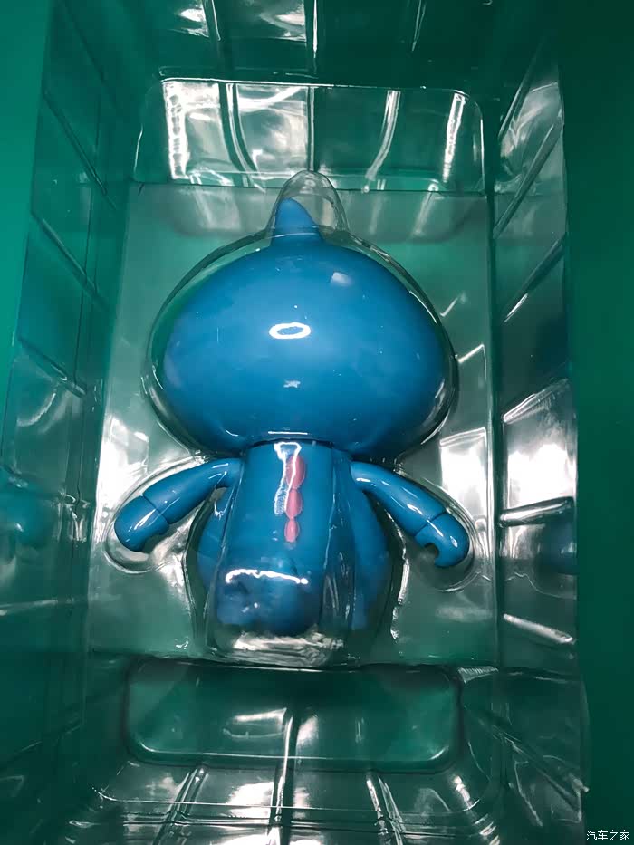 模型大玩家小怪兽手办开箱