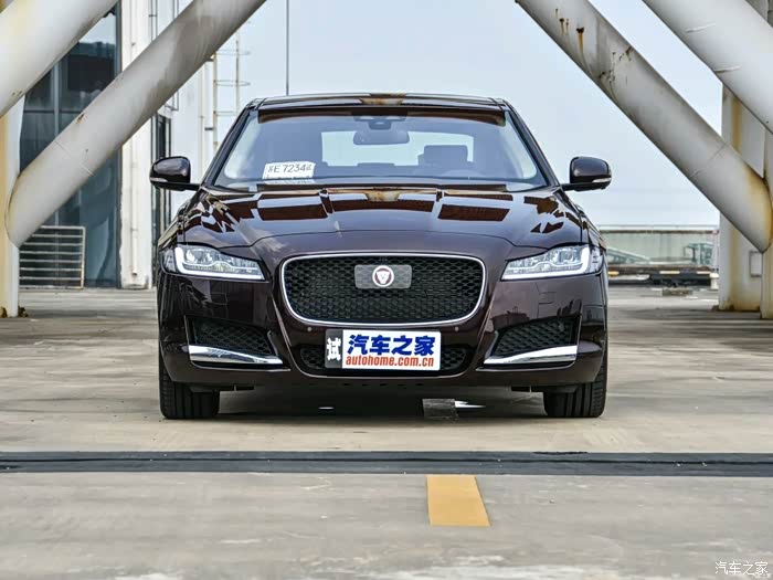 中学生谈捷豹xfl