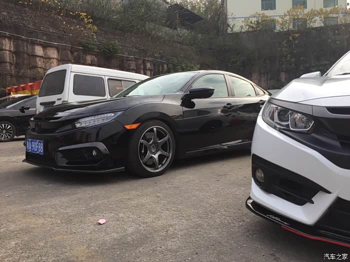 广州黑色思域一年了发发帖