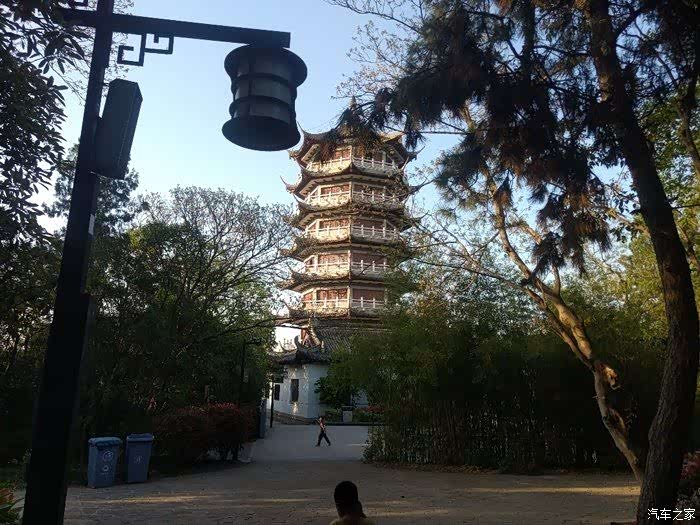 飞来山上千寻塔闻说鸡鸣见日升捷途x90带家人享受美好五月