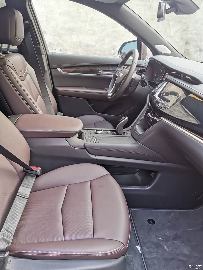 有没有提枫褐色内饰的朋友?