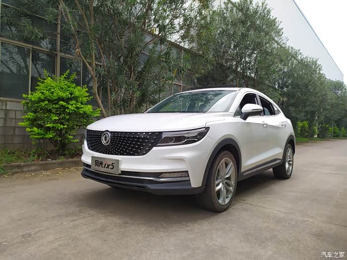 东风风光ix5,让我相信国产的力量.