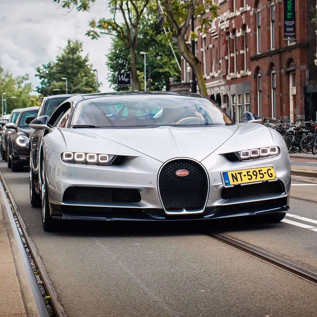 【图】这车尾设计风格,很夸张,但实力允许啊_布加迪论坛_汽车之家论坛