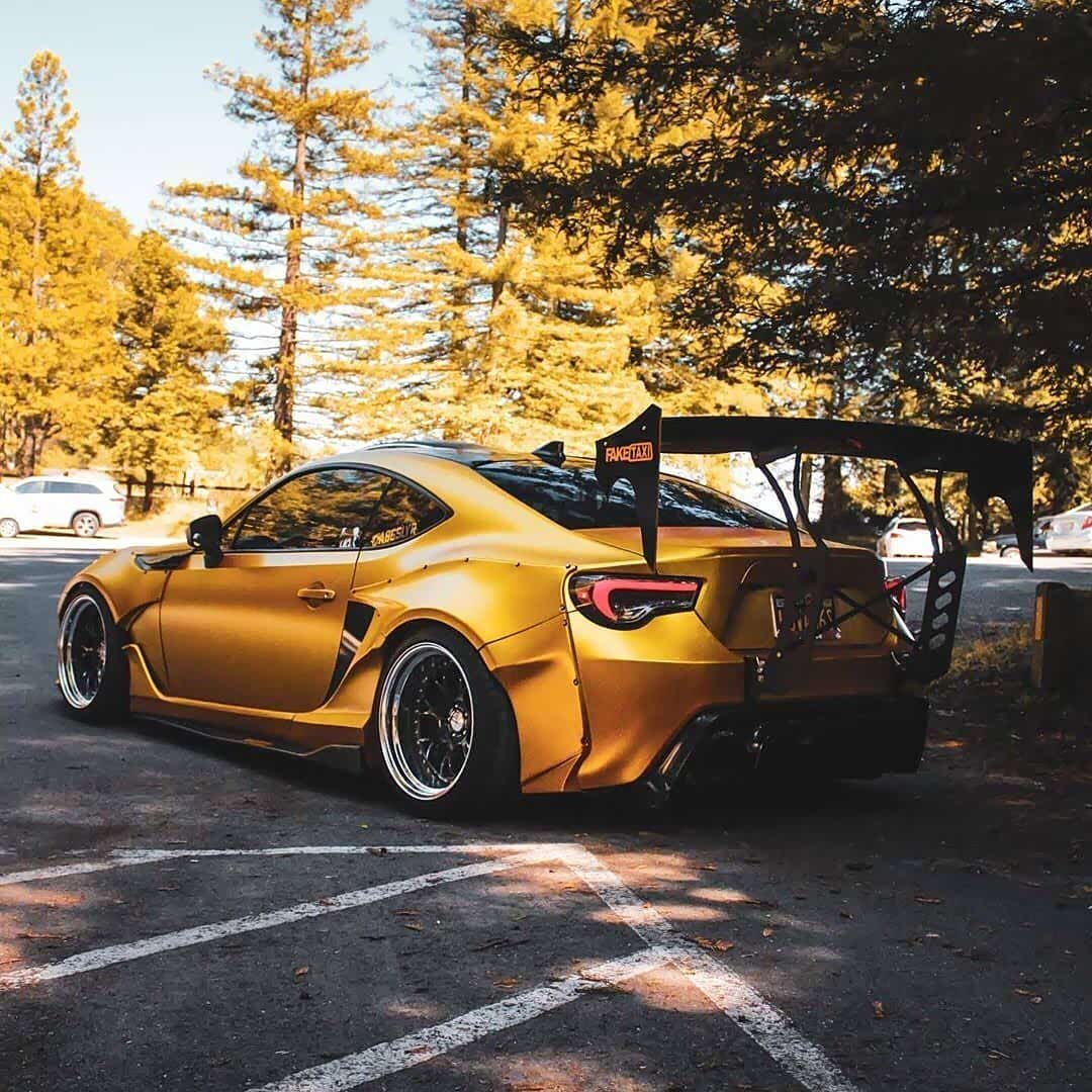 toyota86改装这个金色很棒