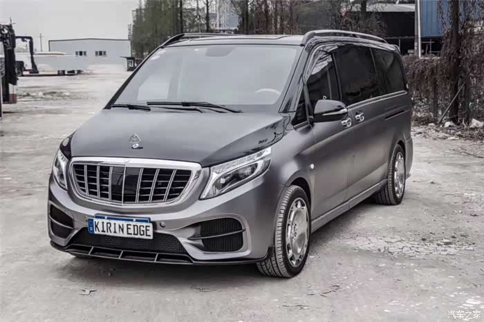 奔驰v级改装迈巴赫双配色案例奢华的典范