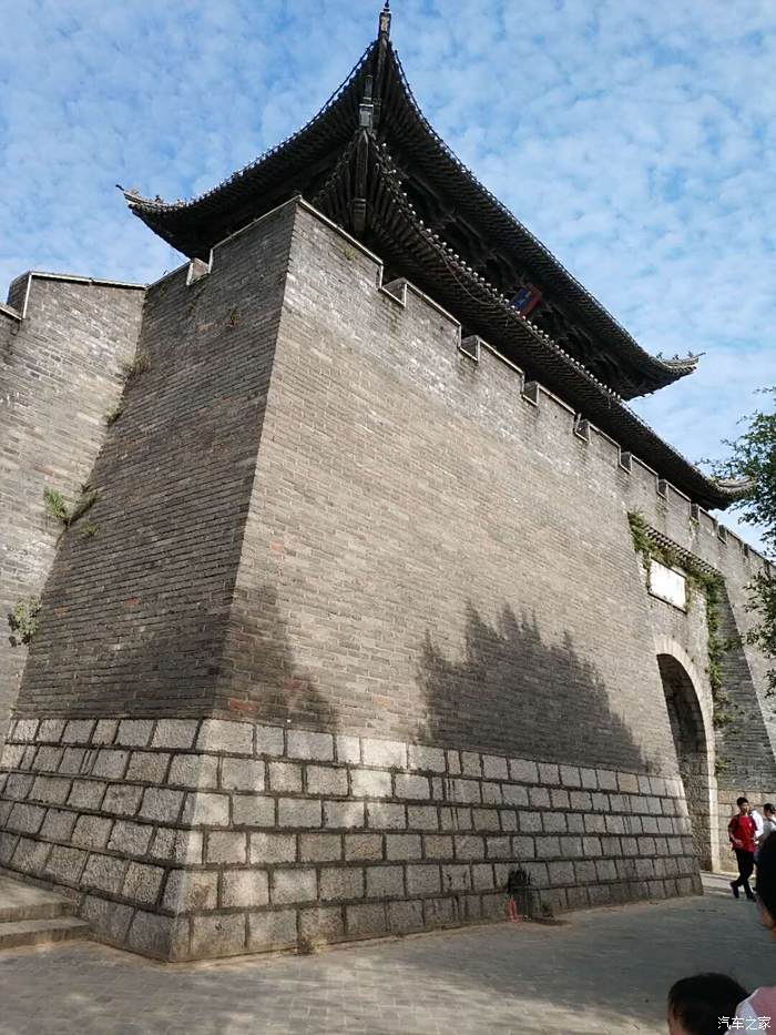 赣州宋城古城墙图片