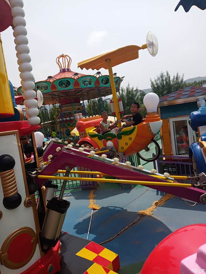 游林州市万泉湖