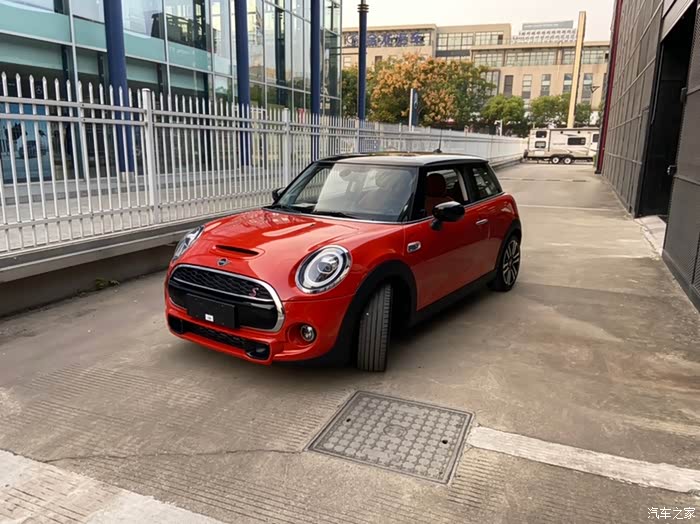 minicoopers三门太阳橙作业