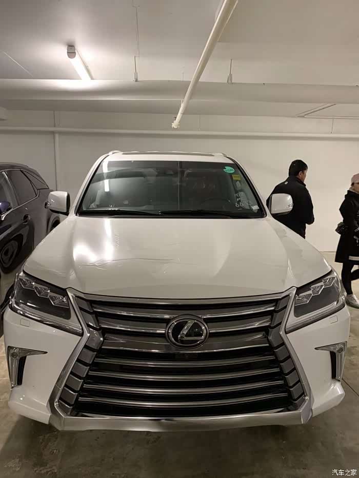 白色19款570车已到店但是还不想提车