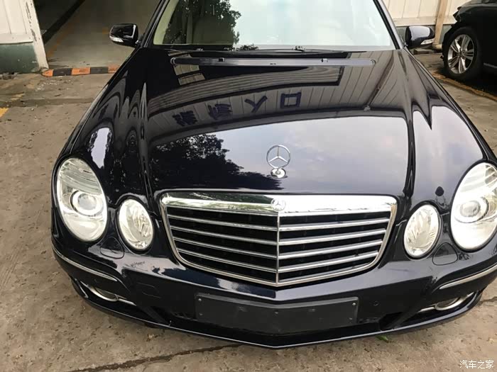 经典四眼仔奔驰w211e280