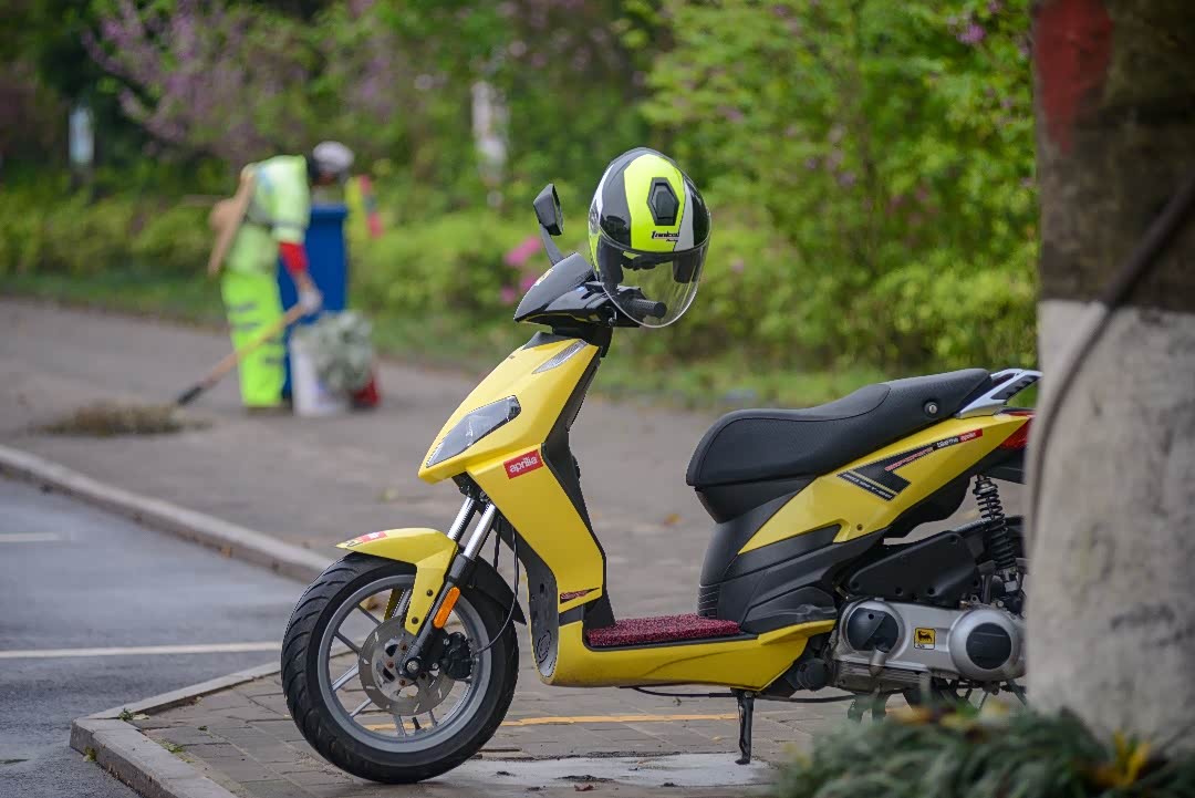 比亚乔运动健将ra1车主请进!一起谈谈你对这部车的感受!