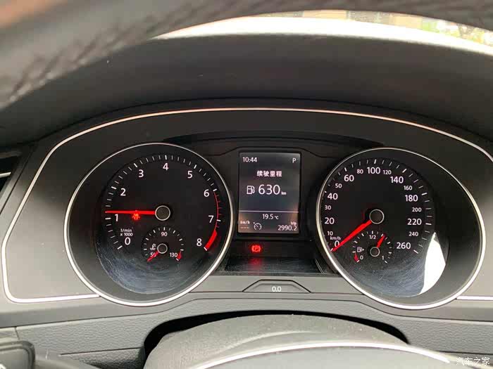 难得工作日休息,试下我的迈腾在高架上的油耗表现