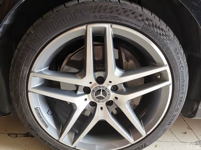 奔驰s原车19寸amg原车轮毂