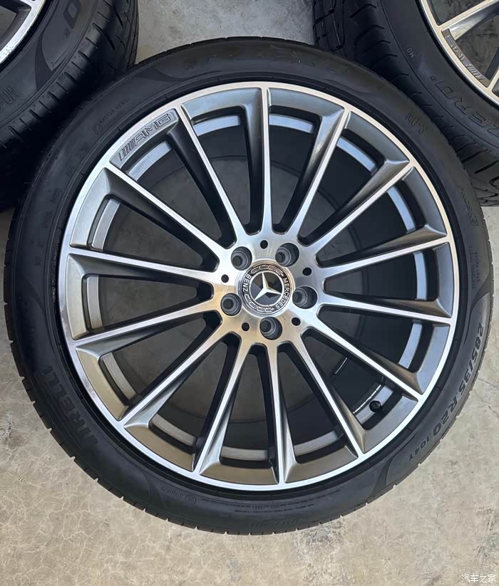 新款20寸奔驰s450轮毂带胎拆车件一套