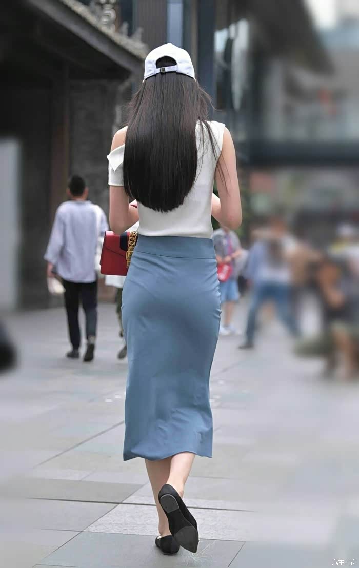 时尚街拍有些人看背影就行了