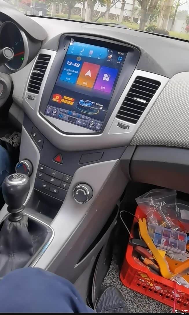 2013款科鲁兹更换中控大屏