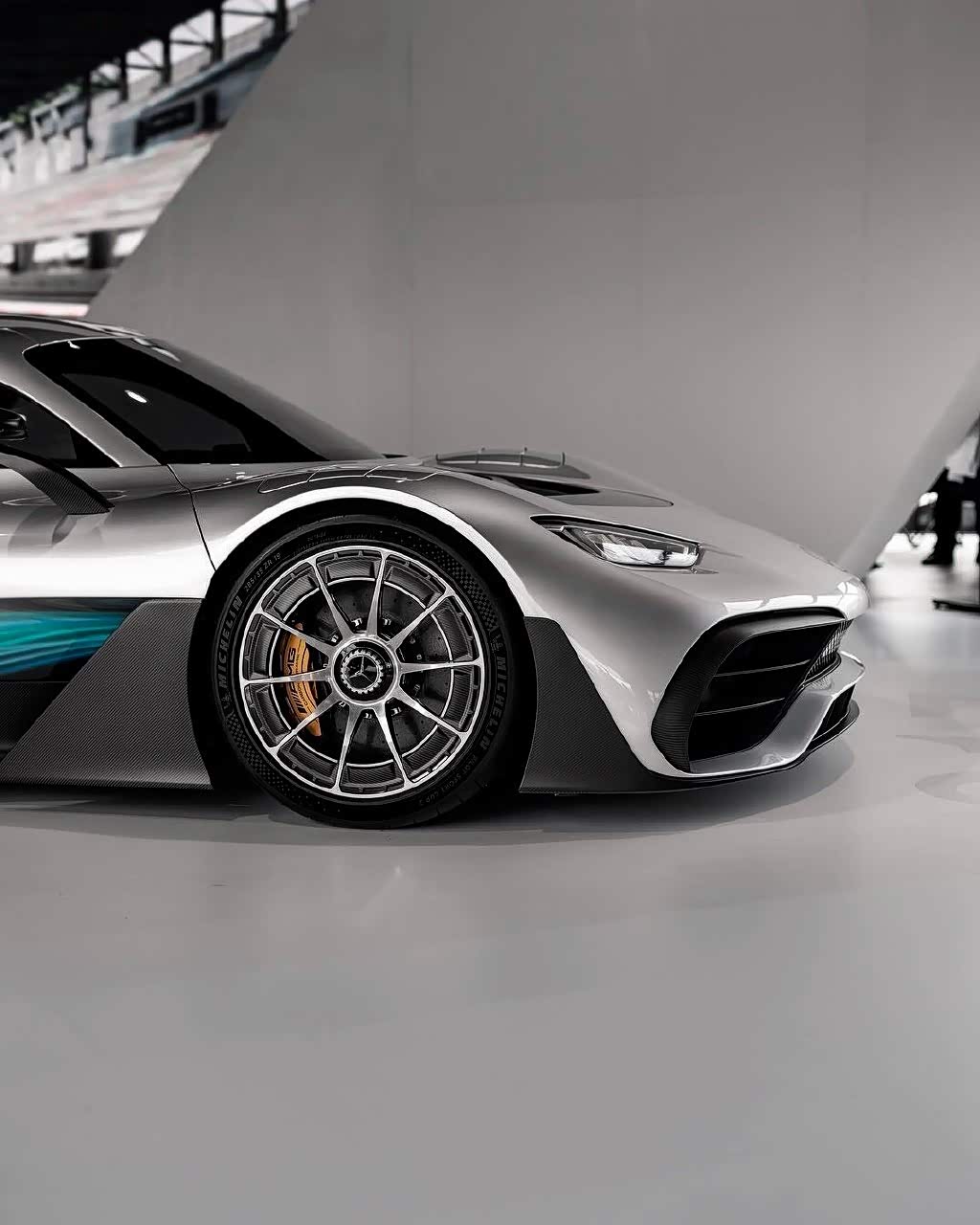 科幻色彩的amg project one 限量275台_奔驰amg论坛_手机汽车之家