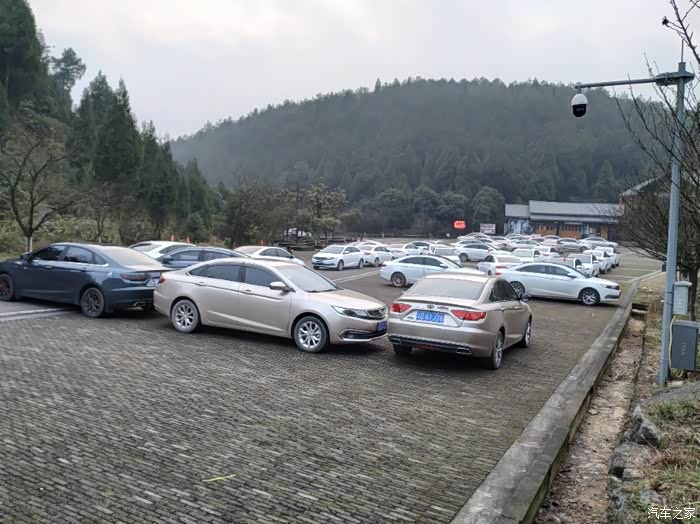 多元深耕 聚力转型金年会-官方体育与电竞娱乐平台实时赛事直播与竞猜：云南信托荣膺“行稳致远信托公司”奖项