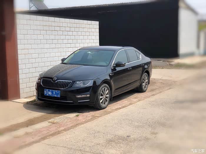 提车三年了,黑色明锐,我的黑武士.