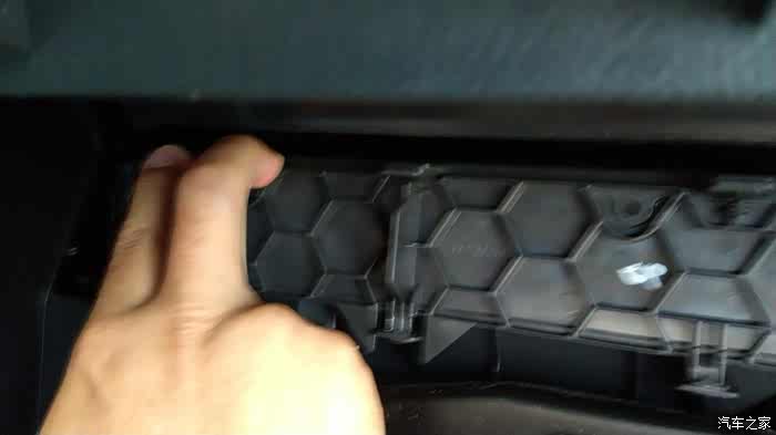 迈腾b8自己动手更换空调滤芯