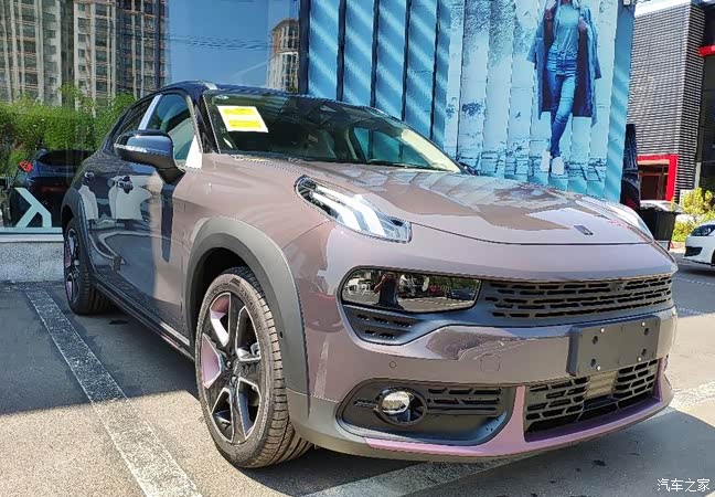 领克02高能紫色提车作业