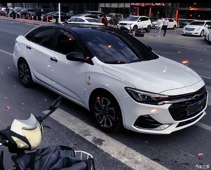 【图】把车顶贴了黑膜_科鲁泽论坛_汽车之家论坛