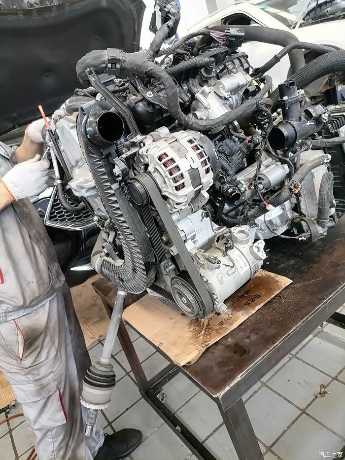 关于哈弗gw4c20系列发动机烧机油的问题请同情况车友顶帖