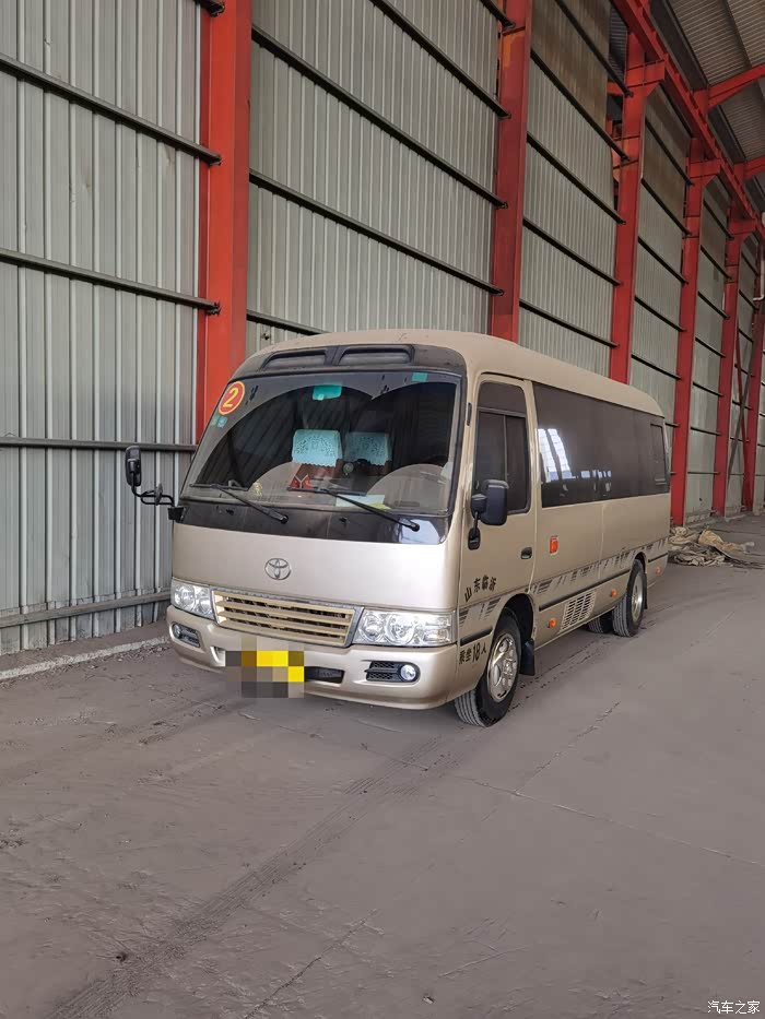 出售18座客车蓝牌8成新