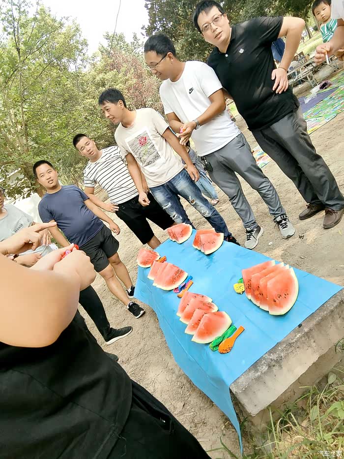 【郑州远景suv车友会】丰乐葵园里和车友们一起度过美好周末!
