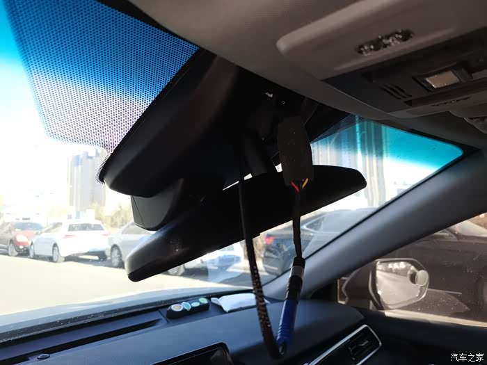 申精21款凯美瑞专用行车记录仪十分钟搞定的记录仪免走线