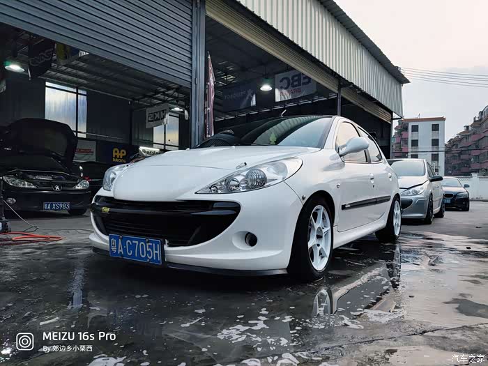 洗完车光亮光亮的